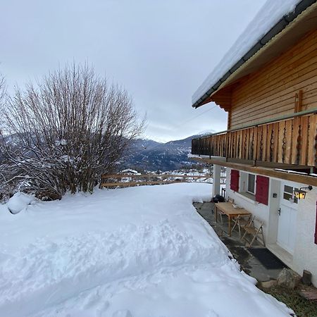 Appartement Chalet Tyl, vue imprenable sur les Alpes Valaisannes à Crans-Montana Extérieur photo